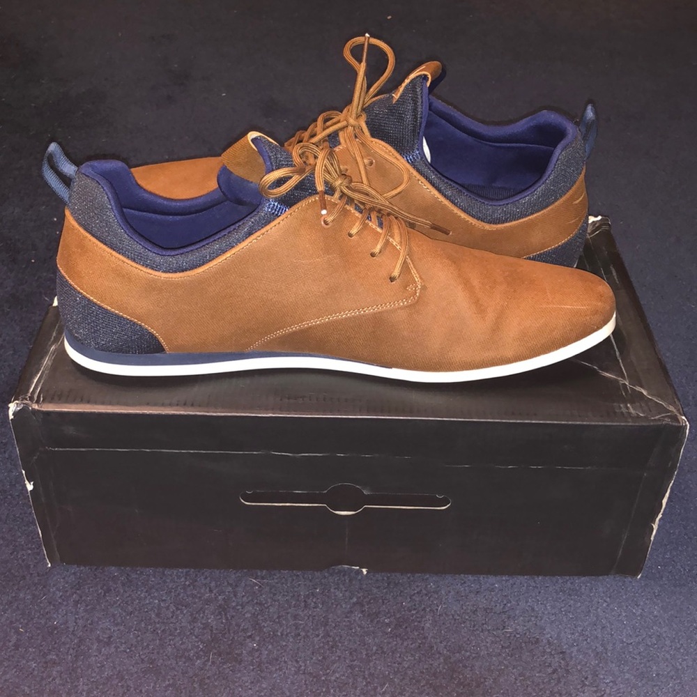 Like New! Aldo size 12 men’s casual shoe